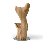 Hug Chair