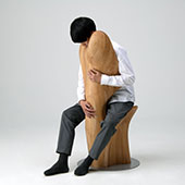 HUG