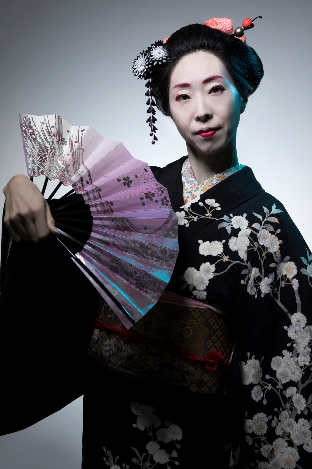 Geisha-Künstlerin Chihoco Yanagi – Live-Kalligraphie